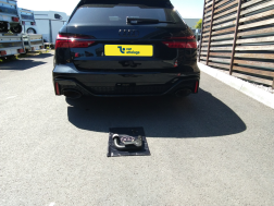 Audi A6 Break} Avec La rotule d’attelage démontable sans outil