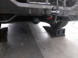 Cupra Terramar} Avec La rotule d’attelage démontable sans outil