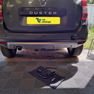 Dacia Duster} Avec La rotule d’attelage démontable sans outil