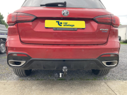 MG EHS} Avec La rotule d’attelage démontable avec outils