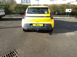 Renault 5 E-Tech} Avec La rotule d’attelage démontable sans outil