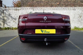 Renault Megane 3} Avec La rotule d’attelage démontable avec outils