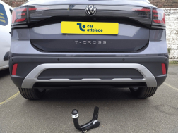 Volkswagen T-Cross} Avec La rotule d’attelage démontable sans outil