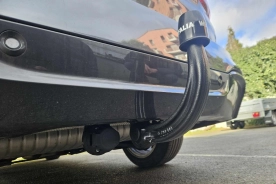 BMW Serie 2 Active Tourer + Gran Tourer Avec La rotule d’attelage démontable sans outil