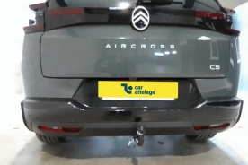Citroën C5 Aircross Avec La rotule d’attelage démontable avec outils