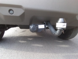 Dacia Duster Avec La rotule d’attelage démontable avec outils