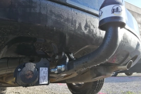 Fiat Freemont Avec La rotule d’attelage démontable avec outils