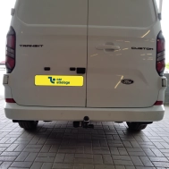 Ford Transit Custom / Tourneo Custom Avec La rotule d’attelage démontable sans outil