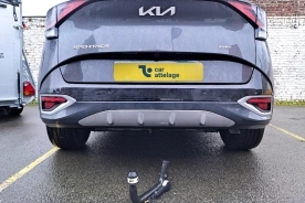 Kia Sportage} Avec La rotule d’attelage démontable sans outil