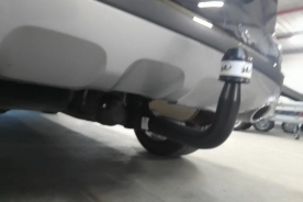 Kia Sportage} Avec La rotule d’attelage démontable sans outil