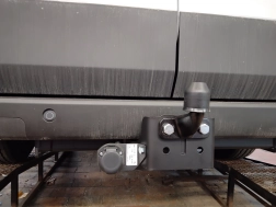 Maxus Deliver 9 Avec La rotule d’attelage classique