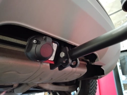 Mercedes GLA Avec La rotule d’attelage démontable avec outils