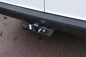 Mercedes Vito Avec La rotule d’attelage classique