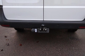 Mercedes Vito Avec La rotule d’attelage classique