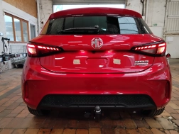 MG 3 Avec La rotule d’attelage démontable sans outil