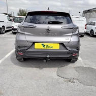 Renault Captur Avec La rotule d’attelage démontable avec outils