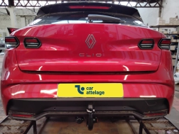 Renault Clio 6 Avec La rotule d’attelage démontable sans outil