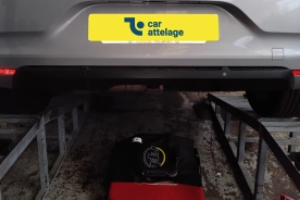 Renault Clio E-tech Avec La rotule d’attelage démontable sans outil