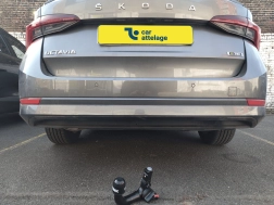 Skoda Octavia Break Avec La rotule d’attelage démontable sans outil